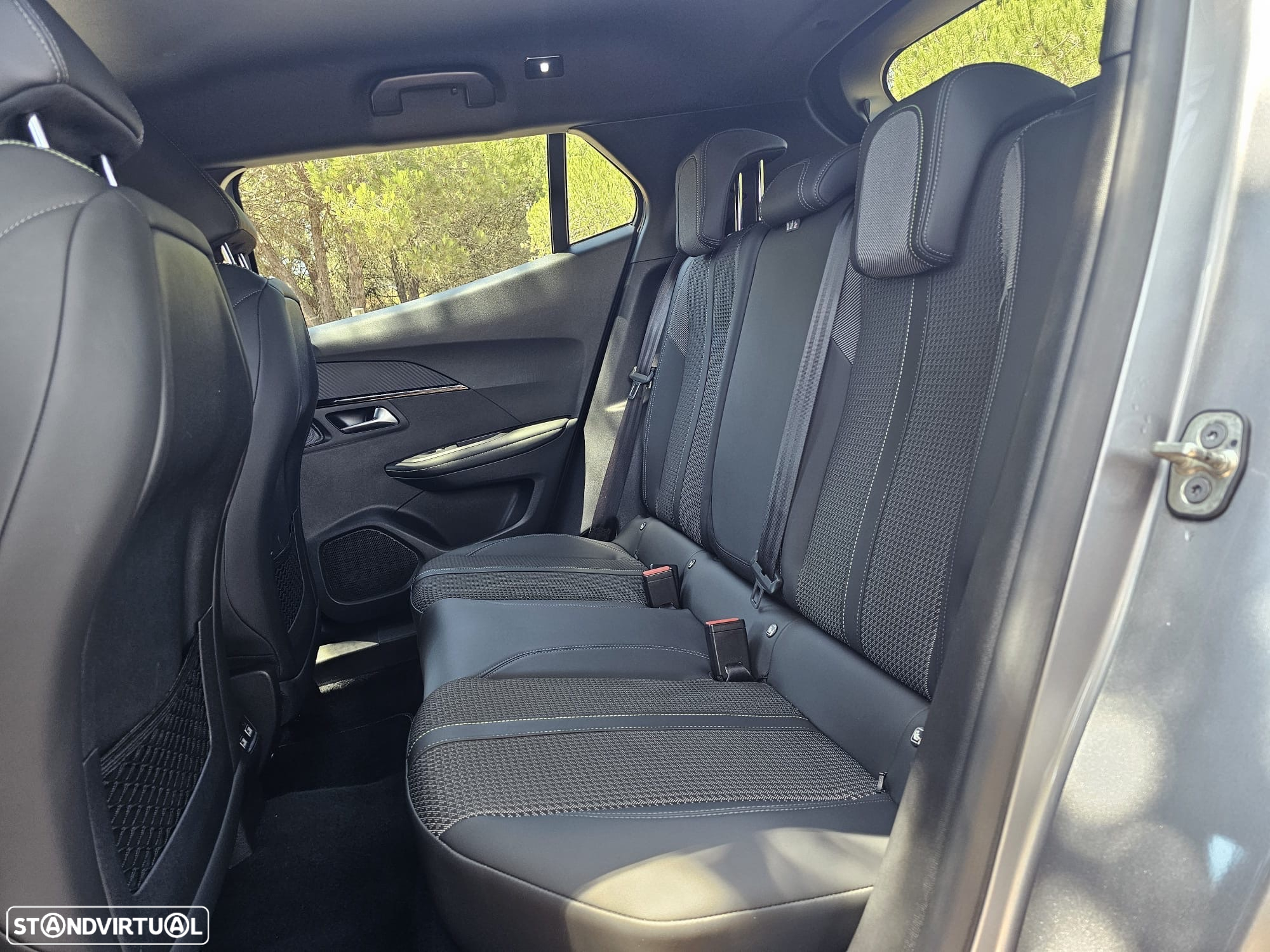 Peugeot 2008 1.5 BlueHDi GT Line EAT8 - 20