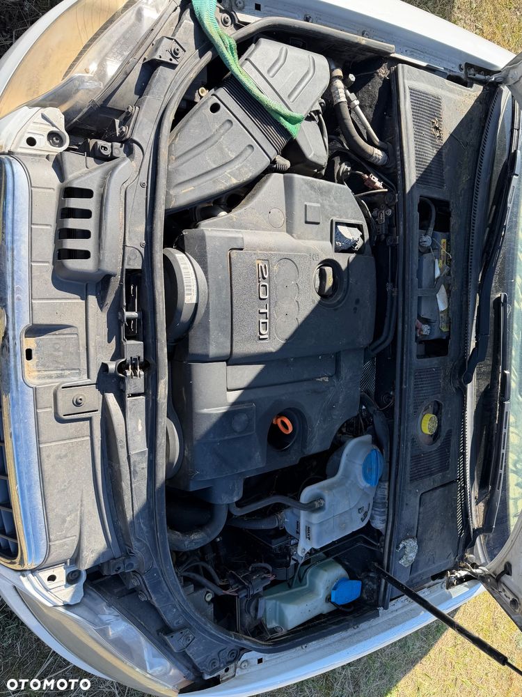 Audi A4 Cabrio 2.0 TDI DPF - 4