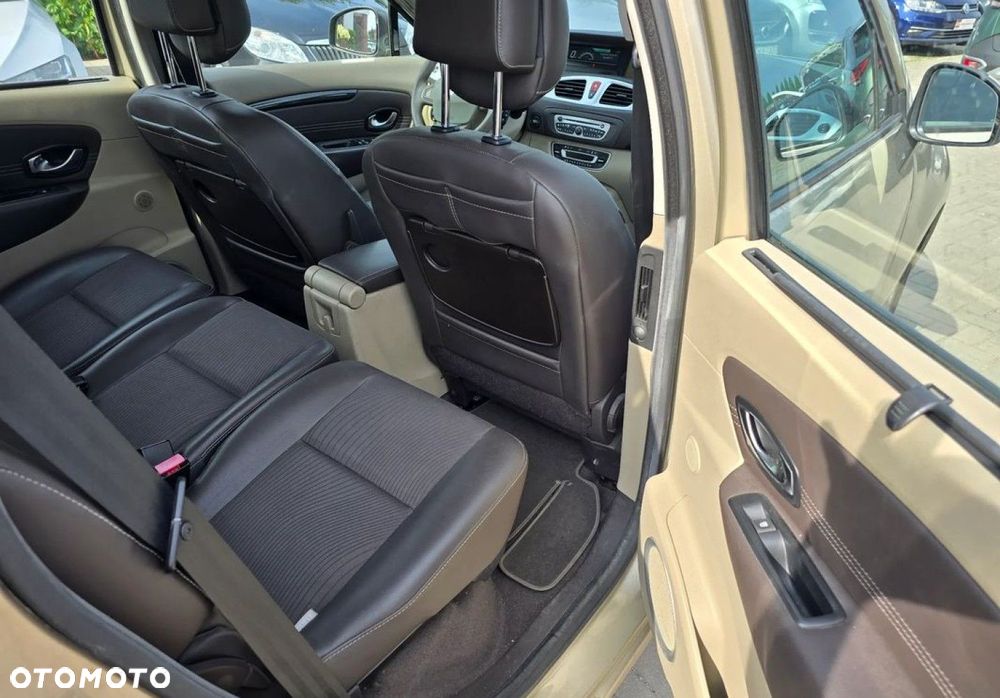 Renault Scenic - 12