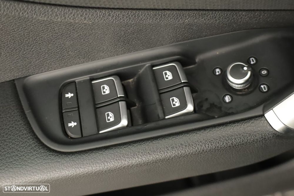Audi Q2 35 TFSI S line - 21