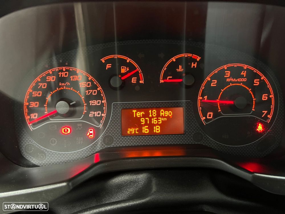 Fiat Fiorino 1.3 M-Jet - 10