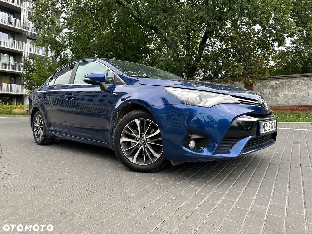 Toyota Avensis 2.0 D-4D Prestige - 3