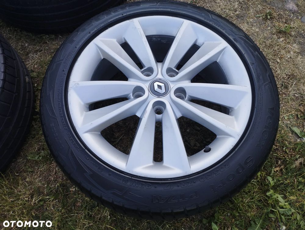 Komplet kół Renault Megane 3  5 x114.3 r17 - 3