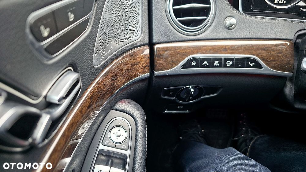 Mercedes-Benz Klasa S 350 (BlueTEC) d 4Matic 7G-TRONIC - 7