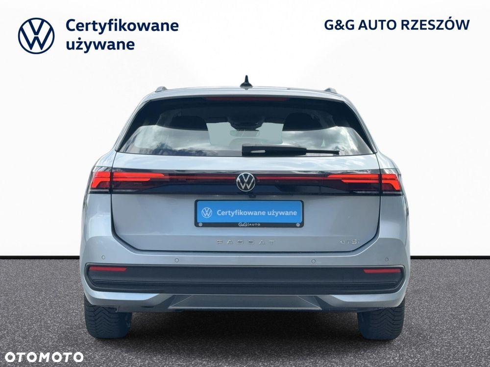 Volkswagen Passat Variant - 11