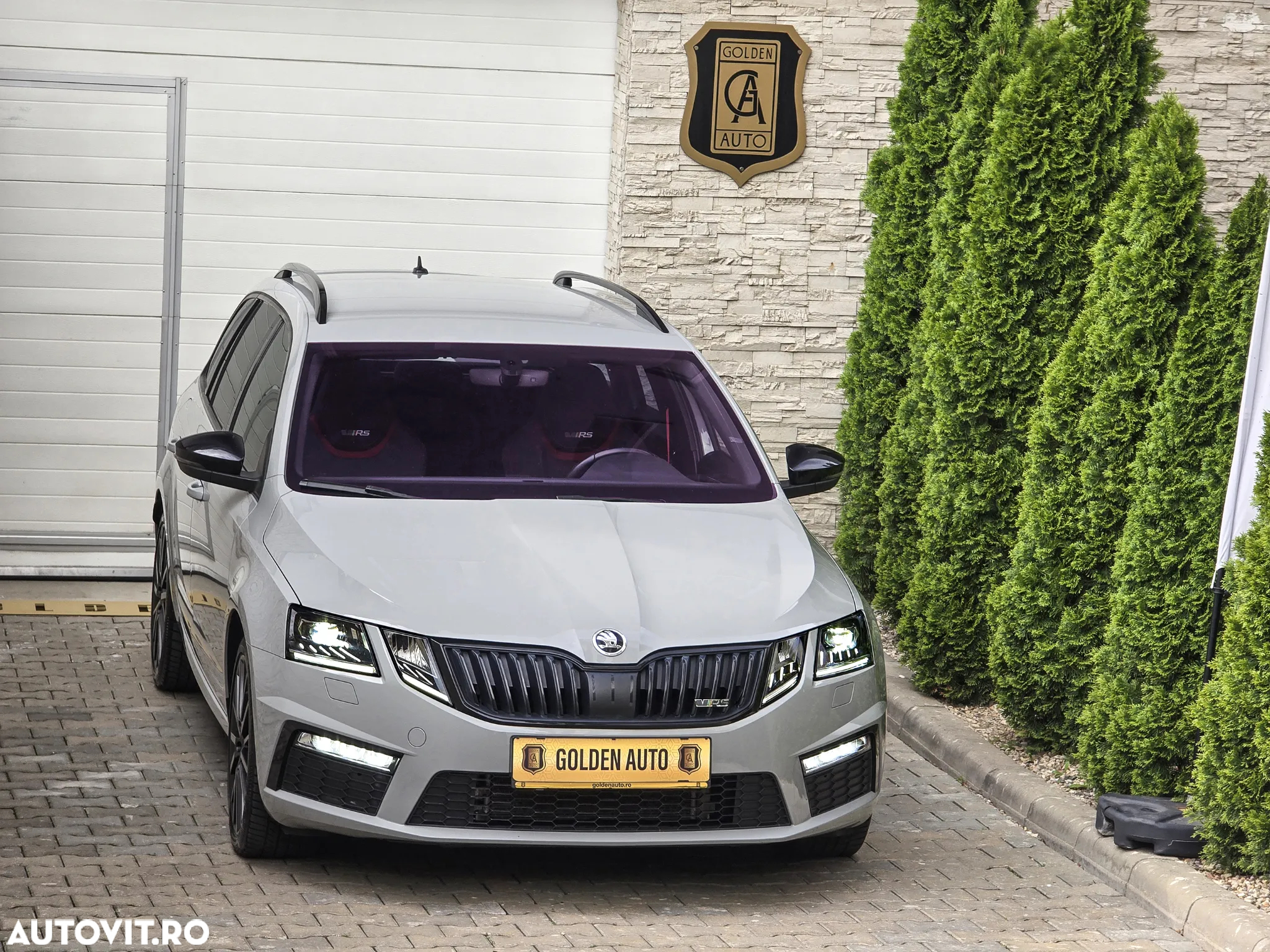 Skoda Octavia Combi 2.0 TSI DSG RS 245 - 15