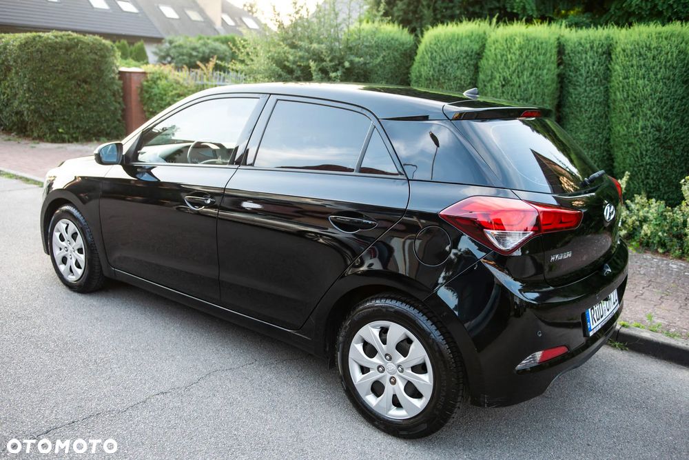 Hyundai i20 blue 1.2 Advantage - 12