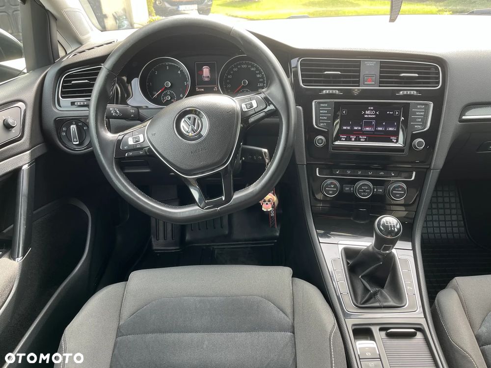 Volkswagen Golf 2.0 TDI SCR Highline - 27