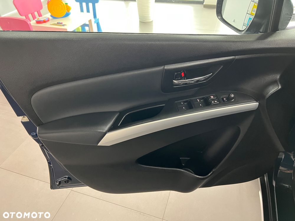 Suzuki SX4 S-Cross 1.4 Boosterjet Allgrip Comfort+ - 25