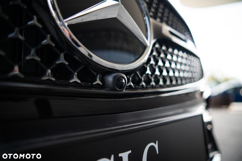 Mercedes-Benz GLC - 29