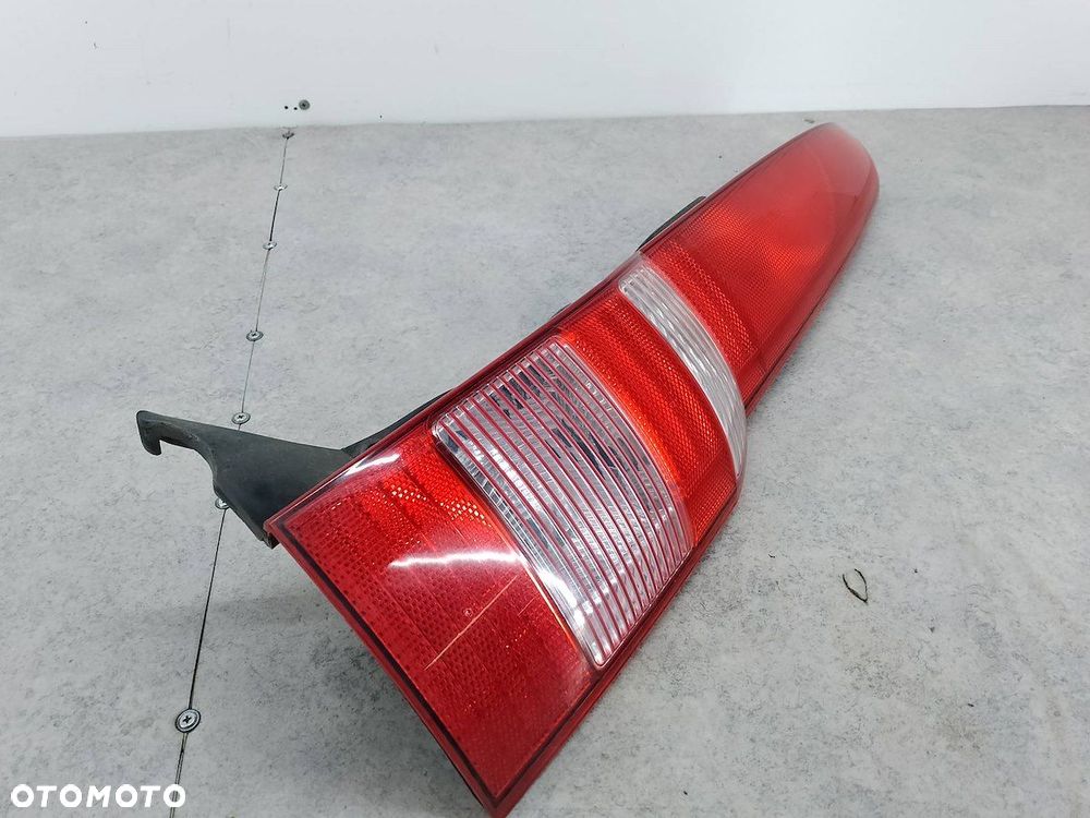 LAMPA TYLNA PRAWA FIAT PANDA II 51763008 HATCHBACK 5D - 2