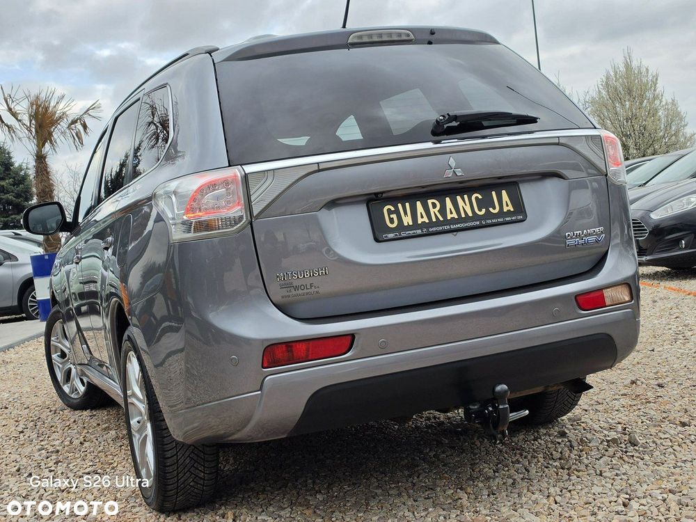 Mitsubishi Outlander - 10