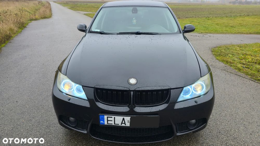 BMW Seria 3 318d - 2