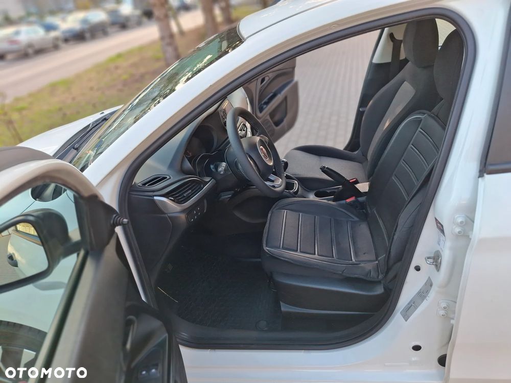 Fiat Tipo 1.4 16V EU6d - 12