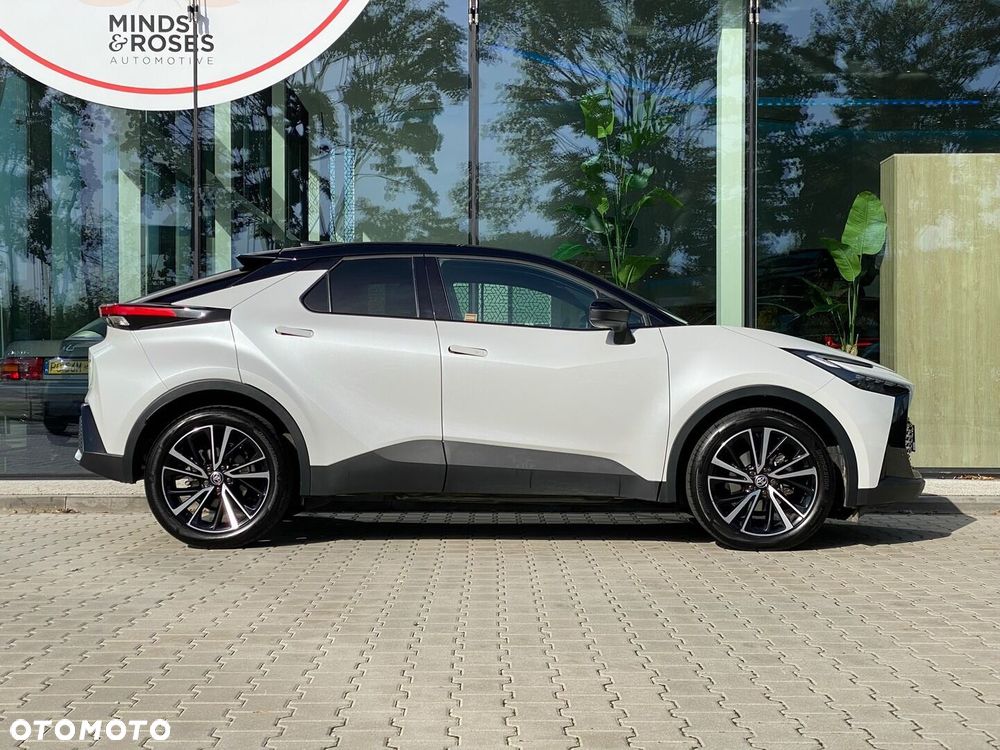 Toyota C-Hr 2025 photo 4