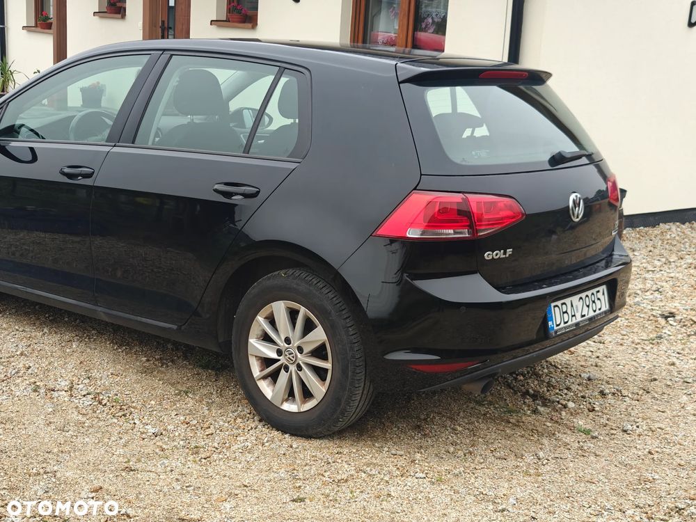 Volkswagen Golf - 4