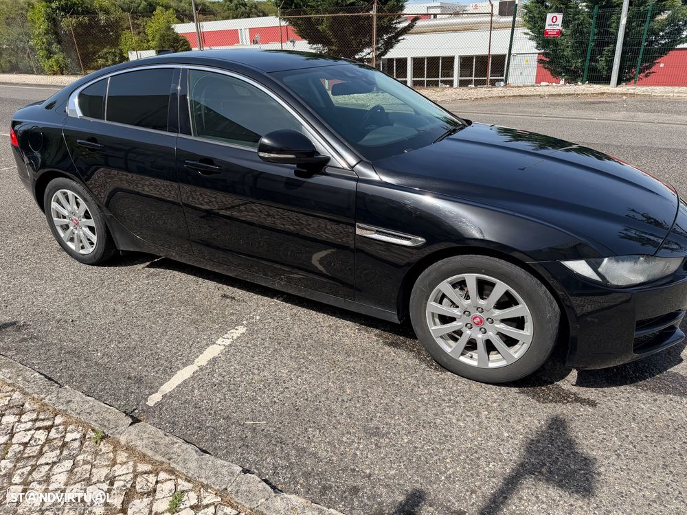 Jaguar XE 20d Aut. Portfolio - 8