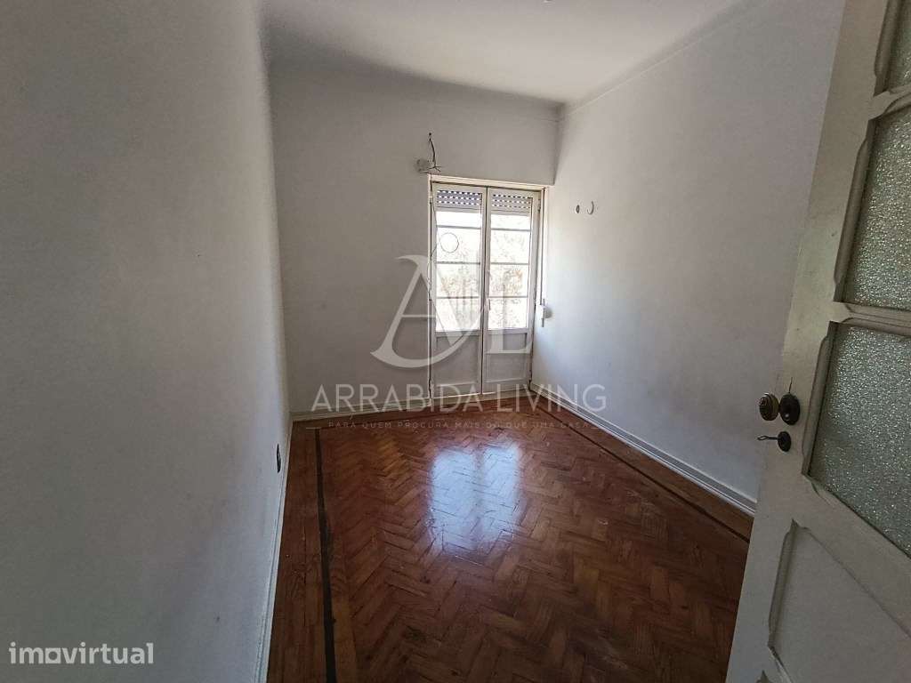 T4 - Centro de Setúbal - c/Quintal e anexos - Grande imagem: 4/13