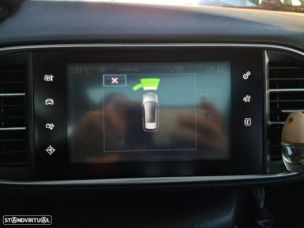 Peugeot 308 SW BlueHDi 120 Stop & Start Style - 23