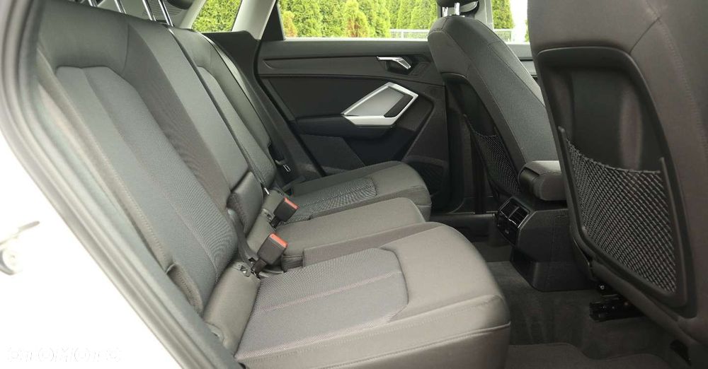 Audi Q3 35 TDI quattro S tronic - 17