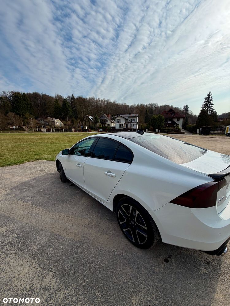 Volvo S60 T5 Geartronic RDesign - 15
