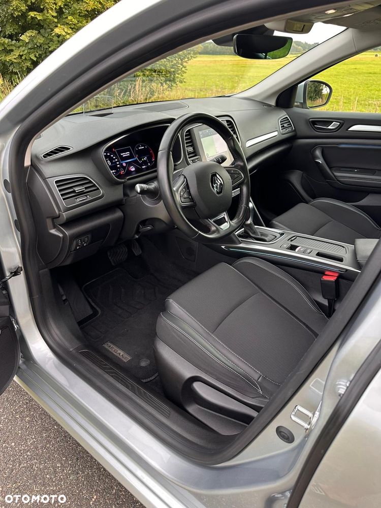 Renault Megane - 8
