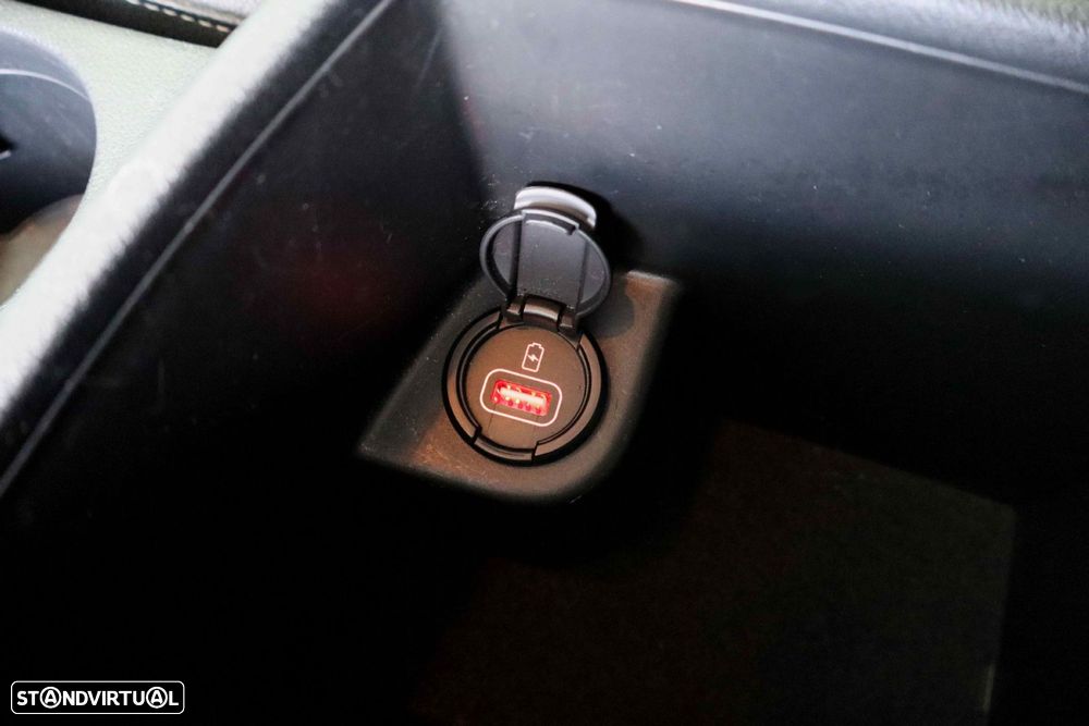 Kia Niro 1.6 GDi HEV - 42