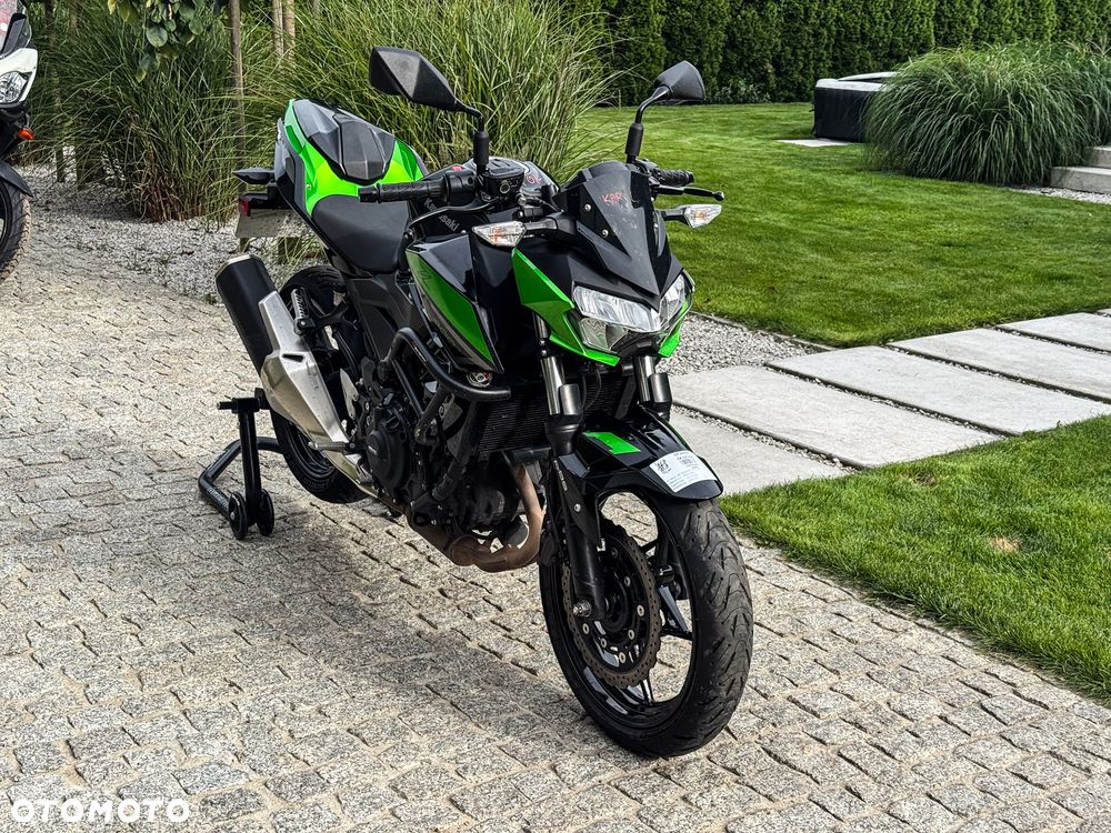 Kawasaki Z - 8