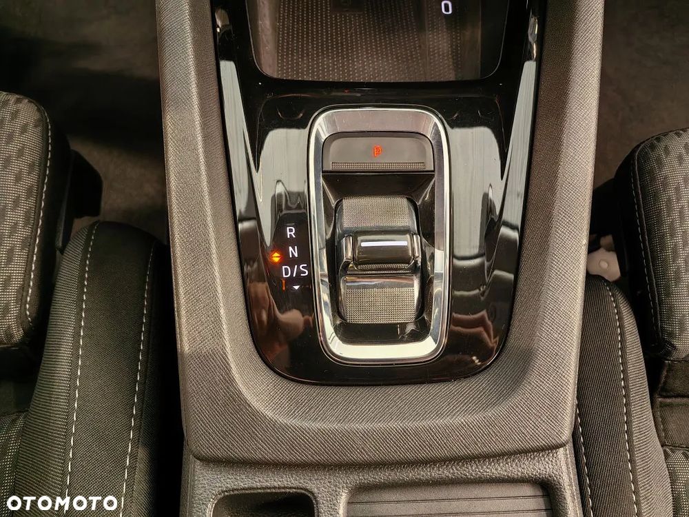 Skoda Octavia Combi 2.0 TDI DSG Exclusive Plus - 11