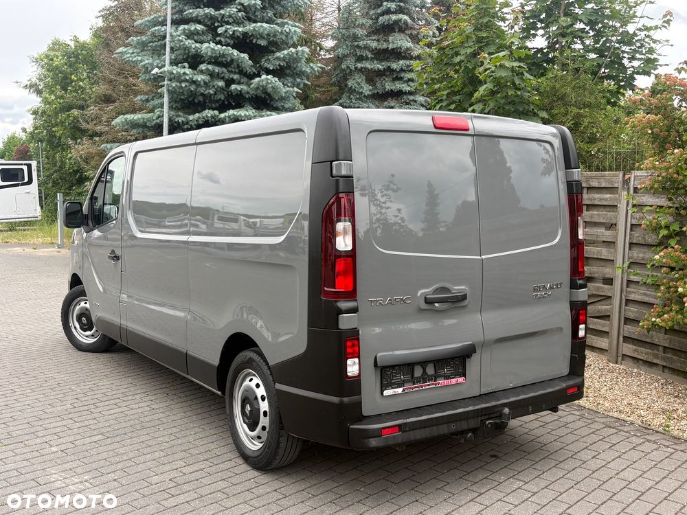 Renault Trafic - 9