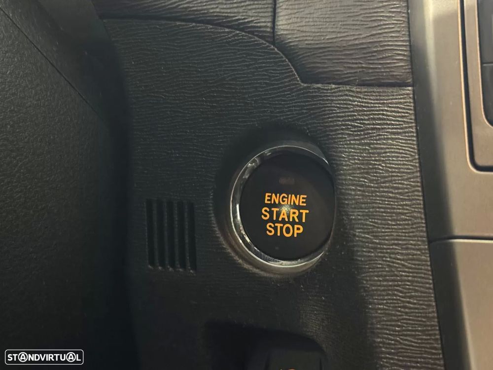 Toyota Avensis SD 2.0 D-4D Exclusive +Navi - 18