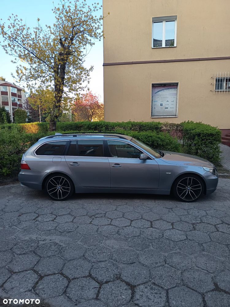 BMW Seria 5 520d - 2