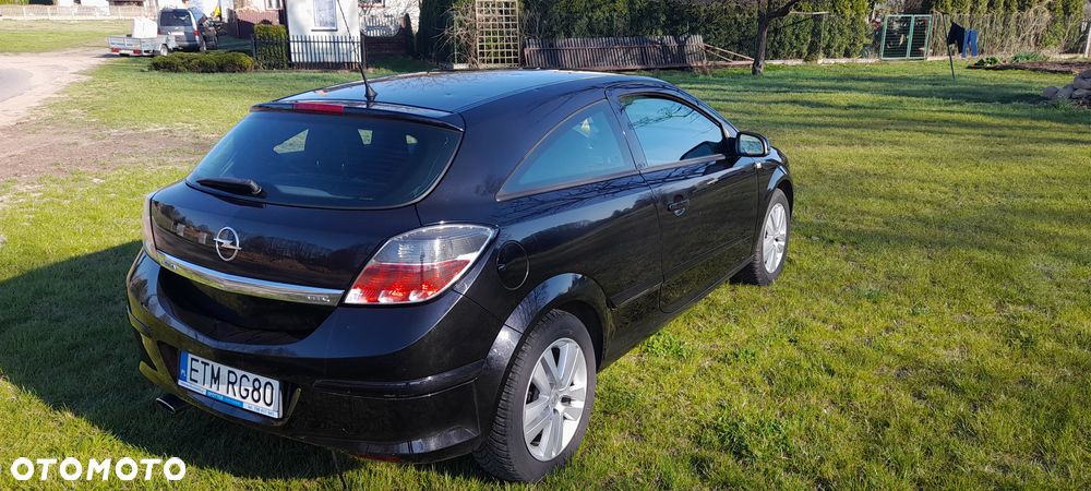 Opel Astra - 4