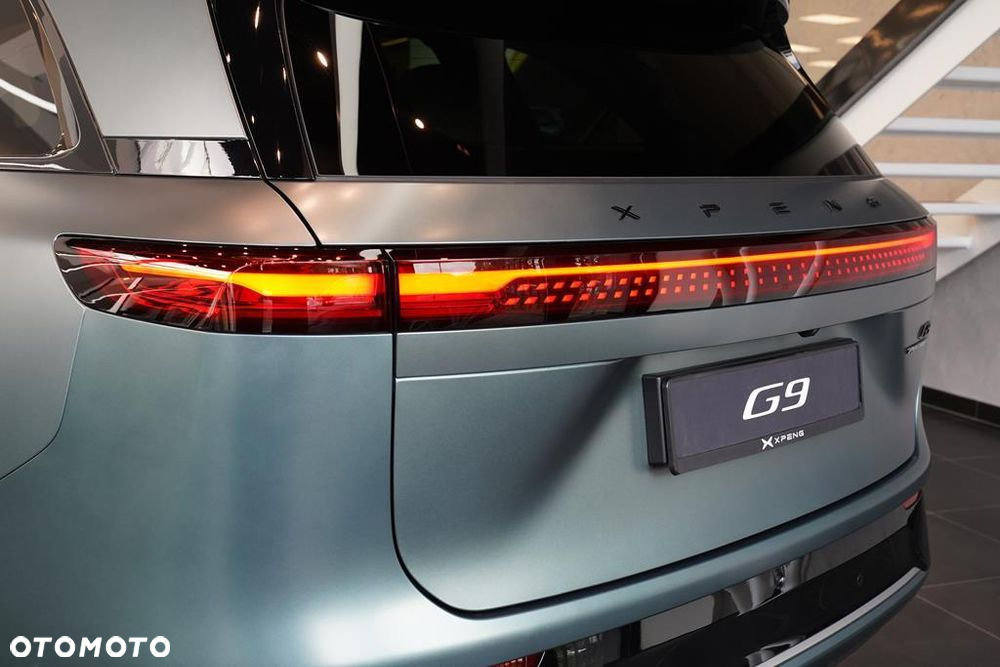 XPeng G9 - 16