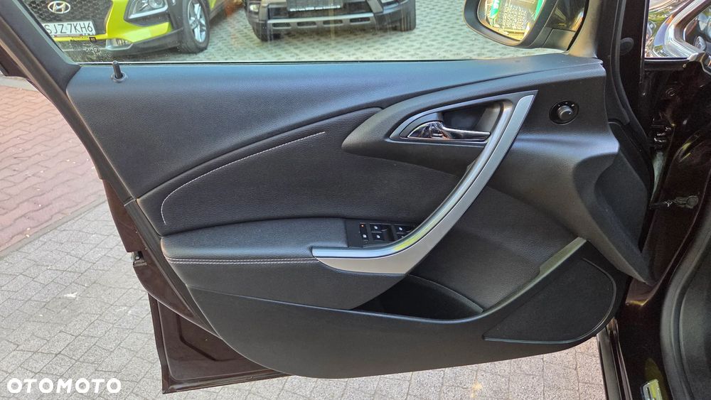 Opel Astra 1.4 Innovation - 19