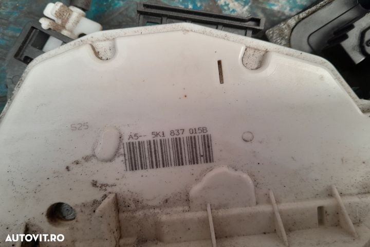 Broasca usa fata stanga 5K1837015B 5K1837015B Volkswagen VW Golf 6 [2 - 3