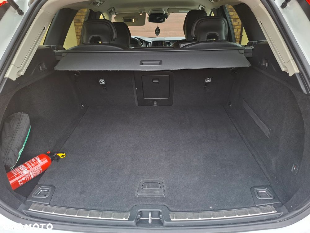 Volvo XC 60 D4 SCR Inscription - 19