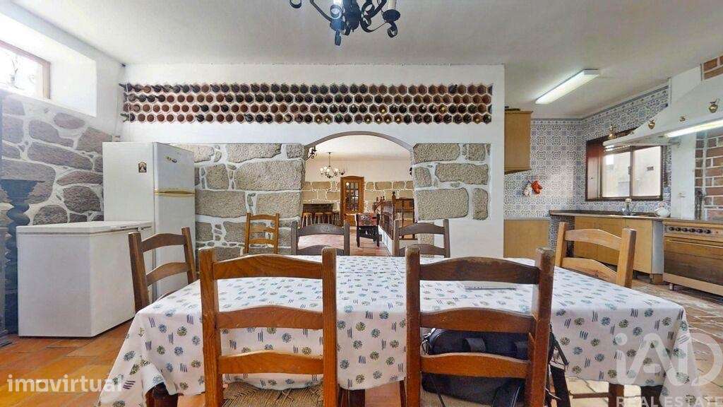 Ateliê T4 em Águas Santas de 400 m2 - Grande imagem: 4/40