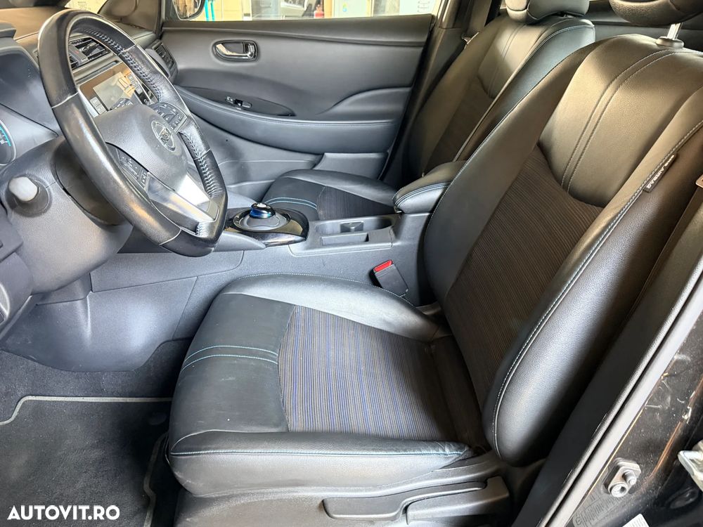 Nissan LEAF 62 kWh e+ N-Connecta - 12