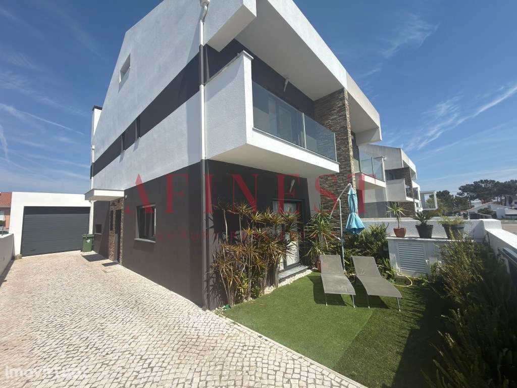 Moradia T3 em Redondos - Fernão Ferro - Grande imagem: 3/60