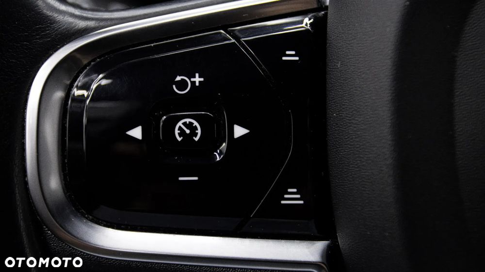 Volvo S90 B4 B Momentum Pro - 19