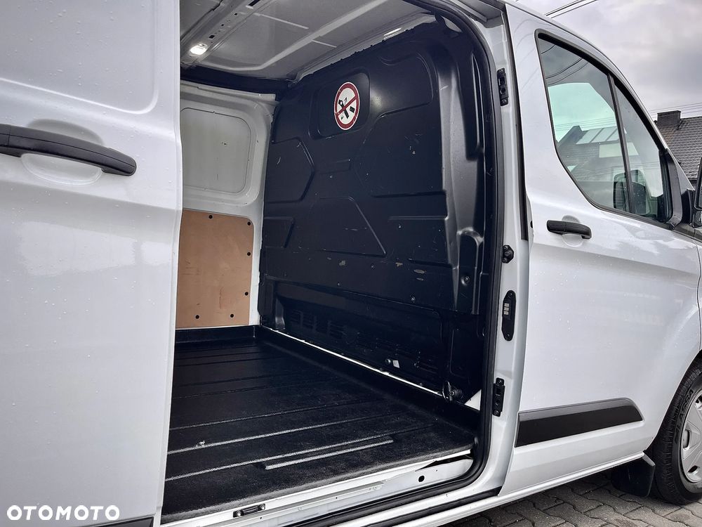 Ford TRANSIT CUSTOM LONG / SALON POLSKA / BEZWYPADKOWA / FAKTURA VAT 23% - 27