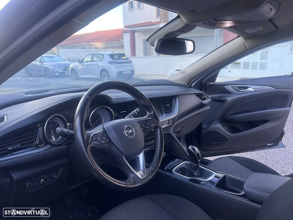 Opel Insignia Sports Tourer 1.6 CDTi Cosmo S/S J17 - 3