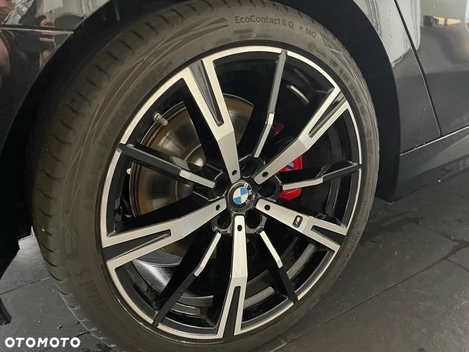 BMW Seria 5 520d xDrive mHEV M Sport - 13