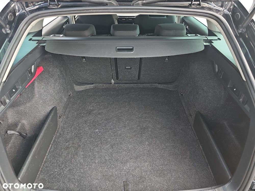 Skoda Octavia 2.0 TDI Ambition DSG - 13
