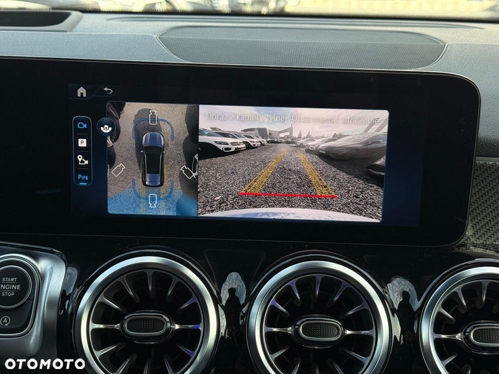 Mercedes-Benz GLB 200 AMG Line 7G-DCT - 20