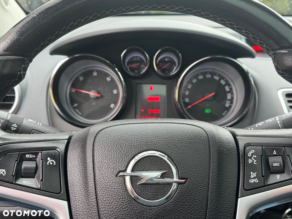 Opel Meriva 1.7 CDTI Cosmo - 26