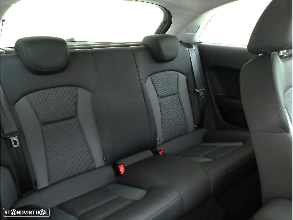 Audi A1 1.4 TDI Design - 16