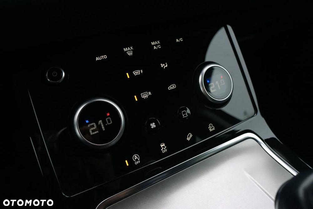 Land Rover Range Rover Evoque - 21