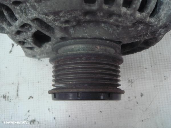Alternador Audi A4 (8Ec, B7) - 4